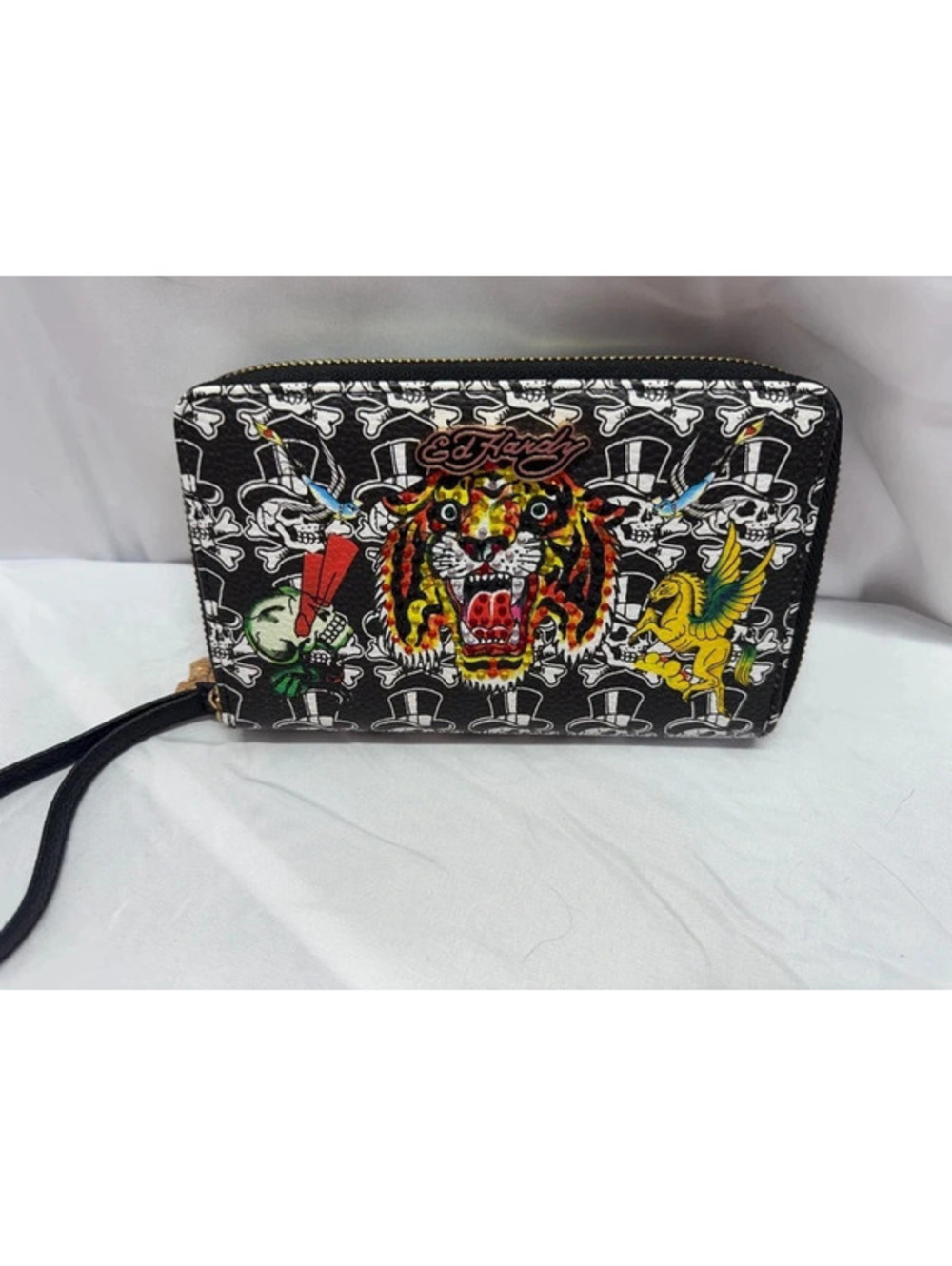 Ed hardy lion wristlet